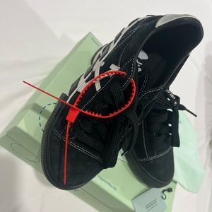 Off-White Black Arrows Low Vulcanized Sneakers Women Size 37